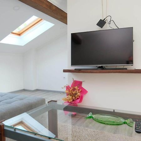 Апартаменты Penthouse Яйце Экстерьер фото